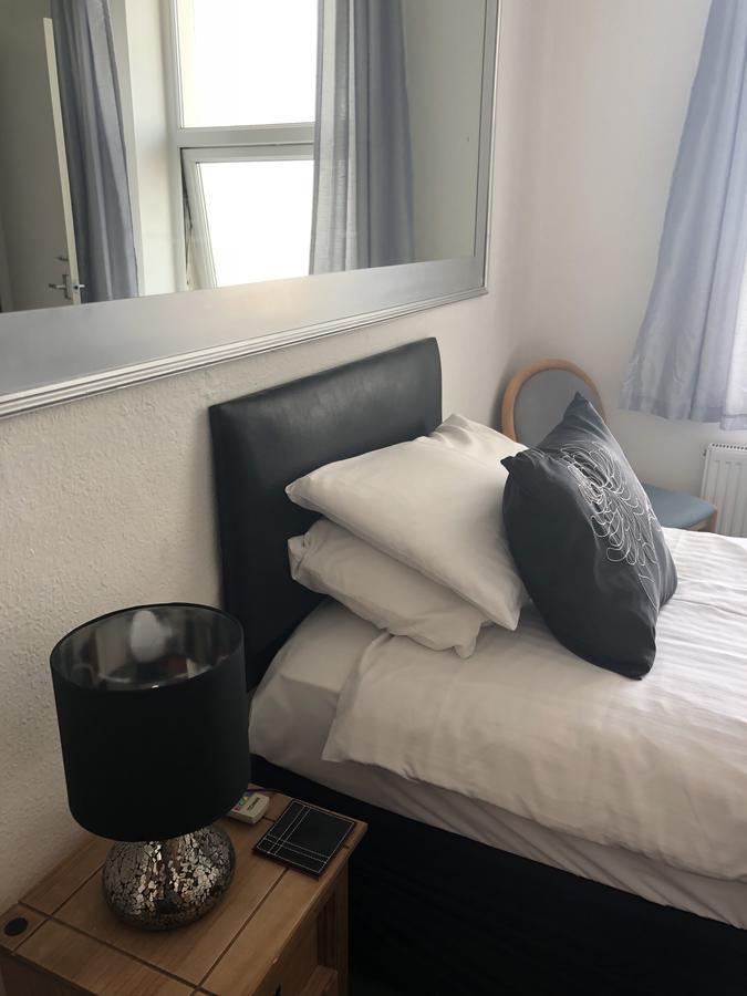 Edelweiss Guest House Douglas Dış mekan fotoğraf
